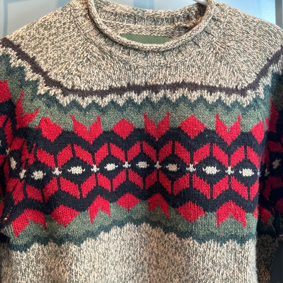 Eddie Bauer Beige and Red Crewneck Sweater - Picture 4 of 5